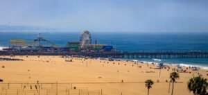 What makes USA beaches popular with global tourists in 2026?