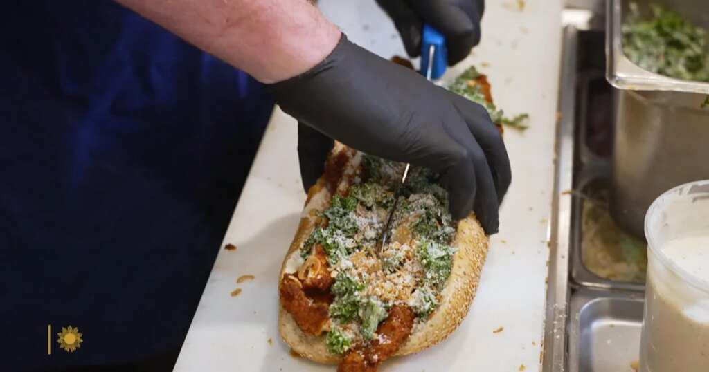 How to make a proper hoagie