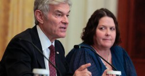 AI, tech leaders are lobbying Trump health officials in a government-run chat room
